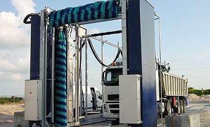 Грузовая портальная мойка MaxiWash Vario